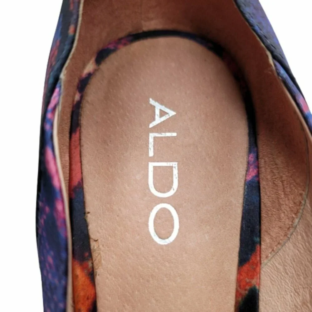 Aldo Hellendoorn Multi Color Tribal Aztec Platform Wedge Heel Shoes Size 6.5